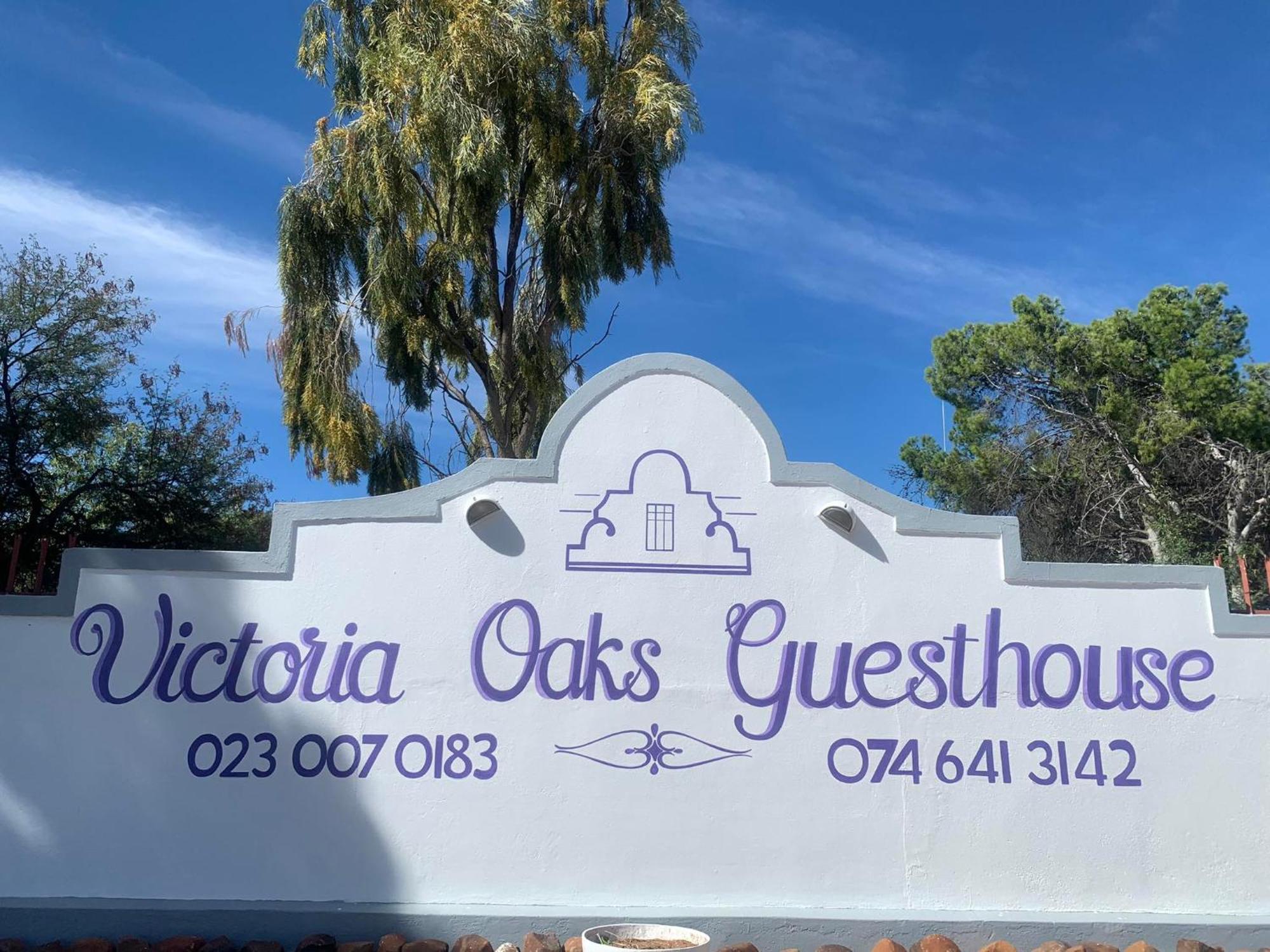 Victoria Oaks Guesthouse Victoria West Exterior photo